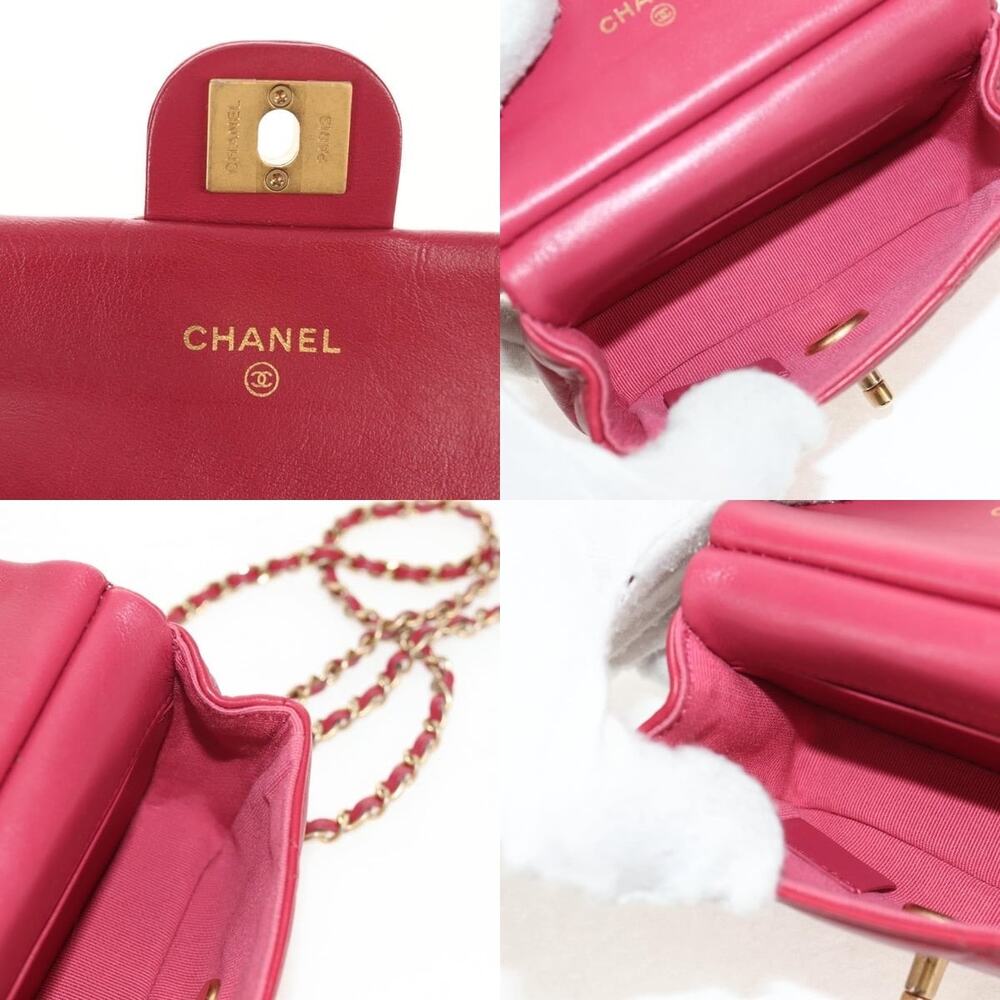 Chanel Matelasse Chain Shoulder Bag - Picture 7 of 8